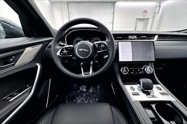 2026 Jaguar F-PACE R-Dynamic S P250 AWD Automatic