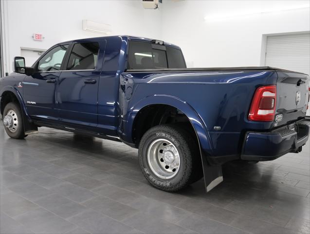 2023 Ram 3500 Limited Longhorn Mega Cab 4x4 64 Box
