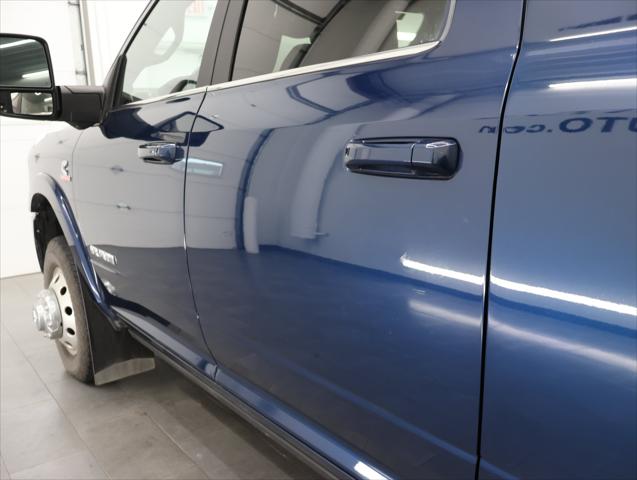 2023 Ram 3500 Limited Longhorn Mega Cab 4x4 64 Box