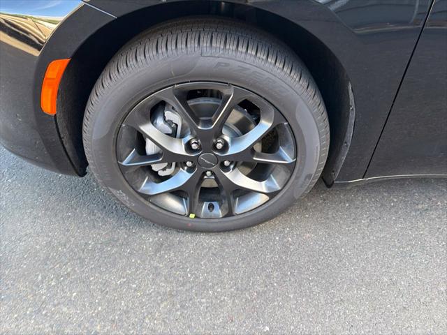 2027 Chrysler Pacifica Limited AWD
