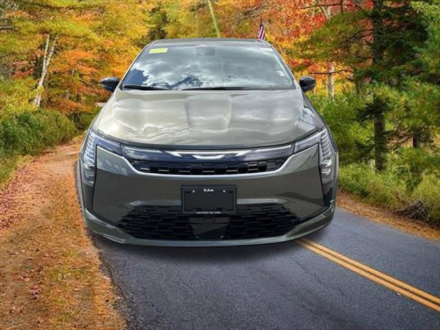 2027 Chrysler Pacifica Select AWD