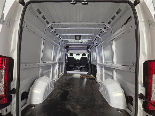 2026 Ram ProMaster 2500 Cargo Van Tradesman High Roof 159 WB w/Pass Seat