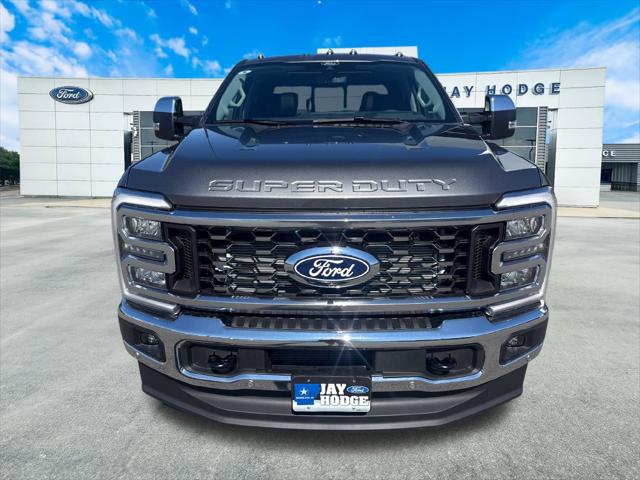 2027 Ford F-350 LARIAT