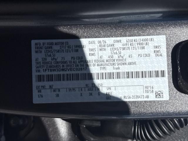 2027 Ford F-350 LARIAT