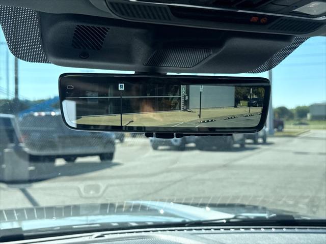 2027 Ford F-350 LARIAT