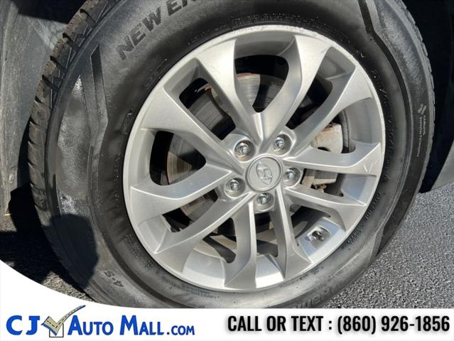 2019 Hyundai Santa Fe SE