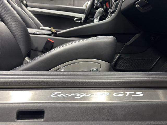 2016 Porsche 911 4 GTS