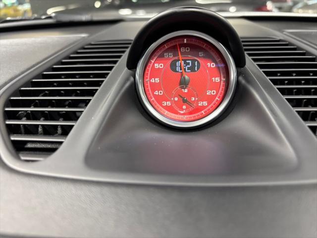2016 Porsche 911 4 GTS