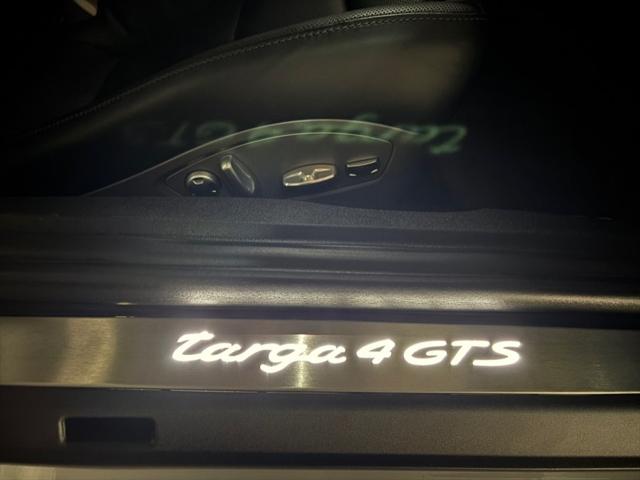 2016 Porsche 911 4 GTS