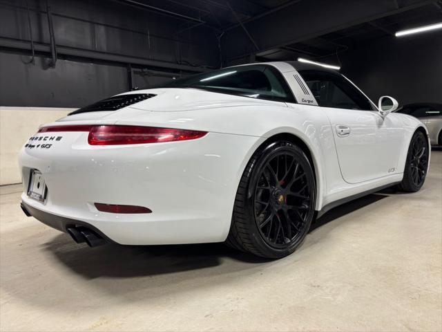 2016 Porsche 911 4 GTS