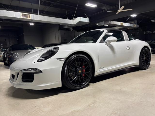 2016 Porsche 911 4 GTS