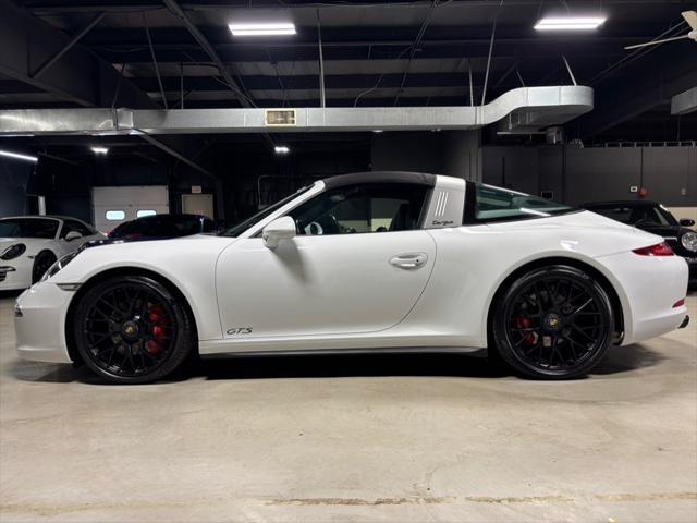 2016 Porsche 911 4 GTS