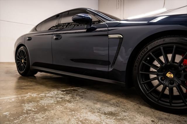 2015 Porsche Panamera GTS