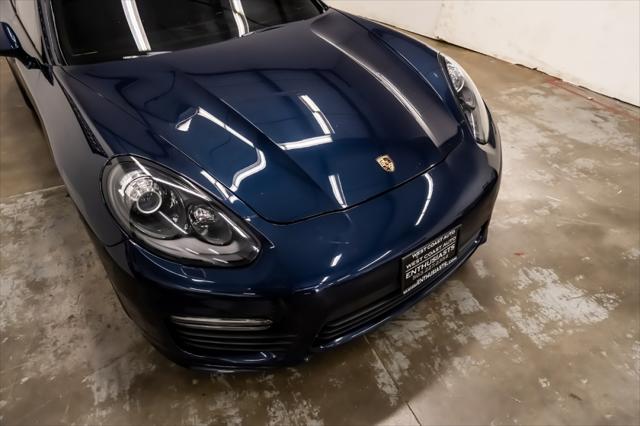 2015 Porsche Panamera GTS