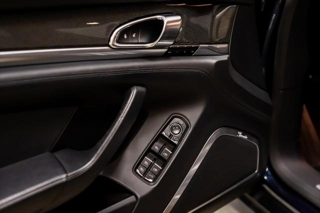 2015 Porsche Panamera GTS