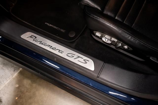 2015 Porsche Panamera GTS