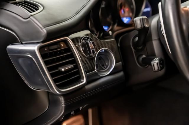 2015 Porsche Panamera GTS