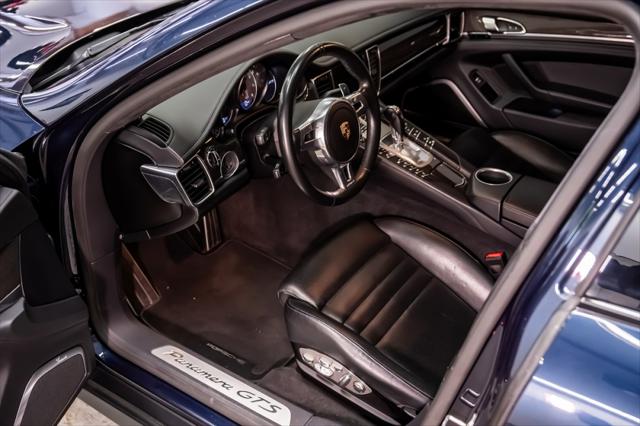 2015 Porsche Panamera GTS