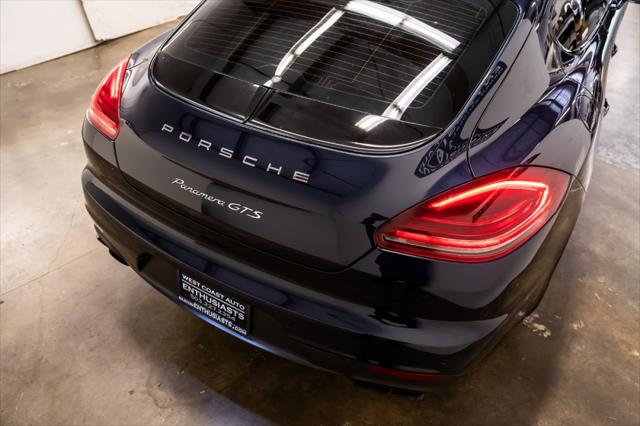 2015 Porsche Panamera GTS