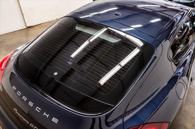 2015 Porsche Panamera GTS