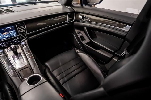 2015 Porsche Panamera GTS