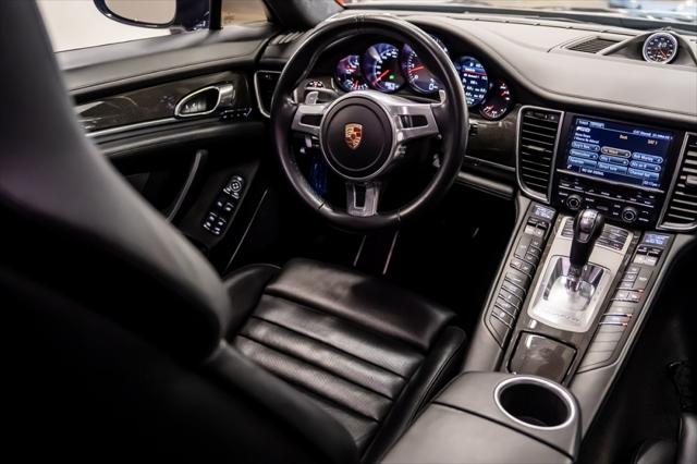 2015 Porsche Panamera GTS