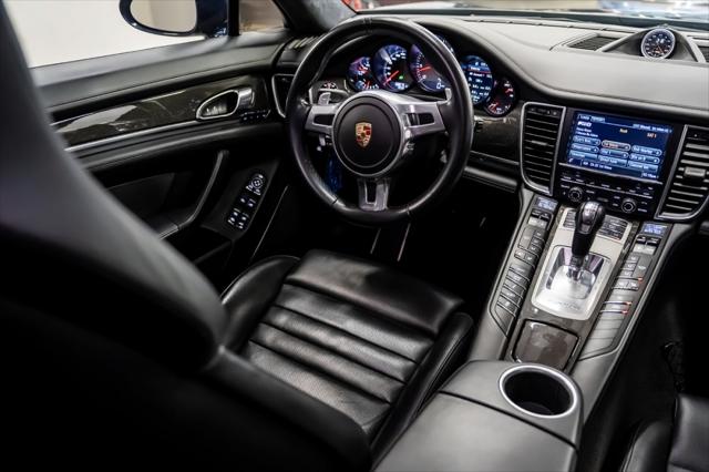 2015 Porsche Panamera GTS