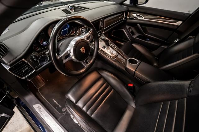 2015 Porsche Panamera GTS