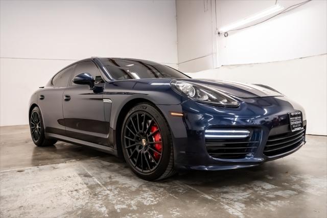 2015 Porsche Panamera GTS