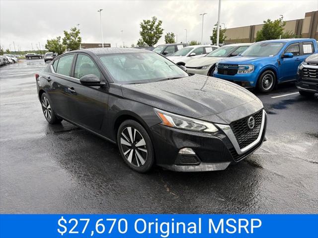 2022 Nissan Altima SV FWD for sale in Kansas City, KS