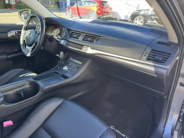 2014 Lexus CT 200h Base