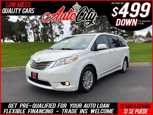 2017 Toyota Sienna XLE MINIVAN 4D for sale in Yakima, WA