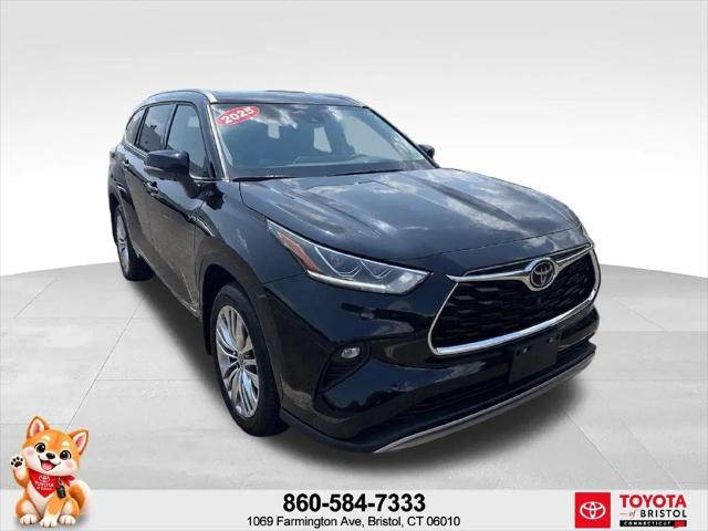 2025 Toyota Highlander Hybrid Platinum for sale in Bristol, CT