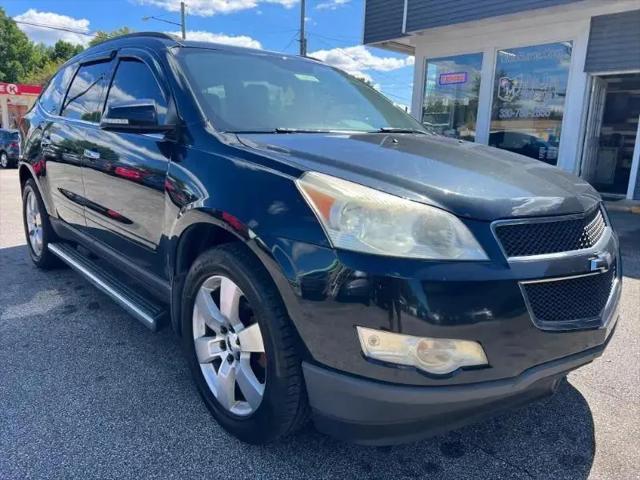 2011 Chevrolet Traverse 1LT for sale in Akron, OH