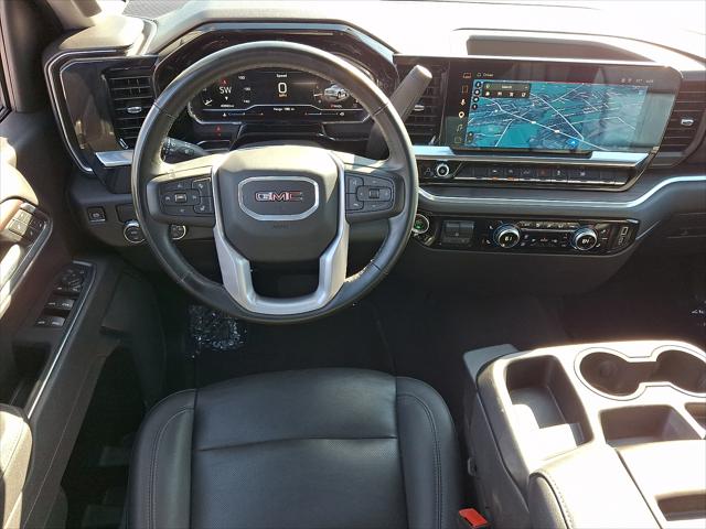 2025 GMC Sierra 1500 2WD Crew Cab Short Box SLT
