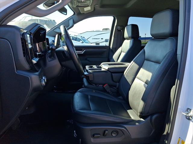 2025 GMC Sierra 1500 2WD Crew Cab Short Box SLT