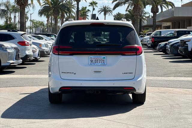 2024 Chrysler Pacifica Limited