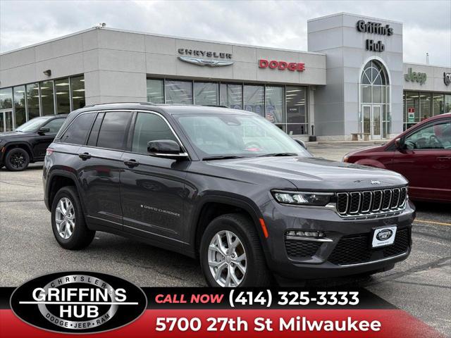 2024 Jeep Grand Cherokee Limited 4x4 for sale in Milwaukee, WI