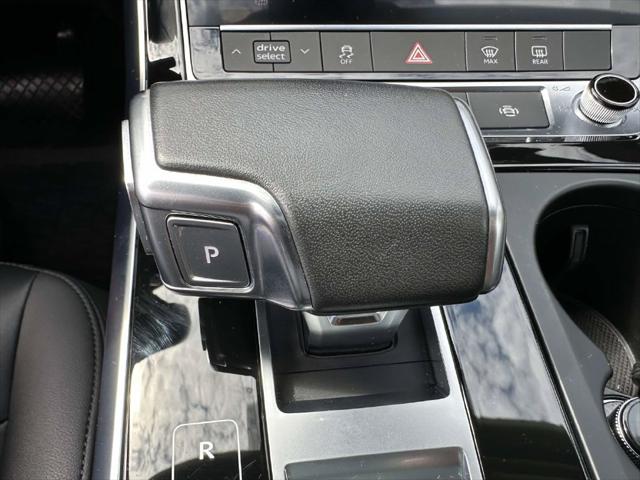 2023 Audi Q7 Premium Plus 55 TFSI quattro Tiptronic