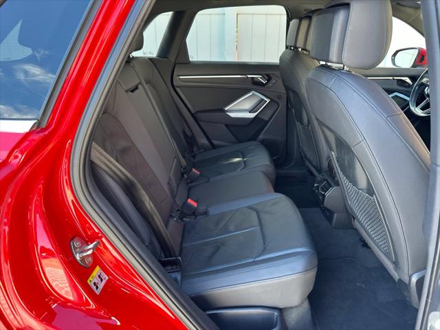 2020 Audi Q3 Premium Plus 45 TFSI quattro Tiptronic