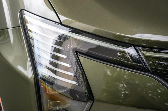 2027 Chrysler Pacifica Limited AWD