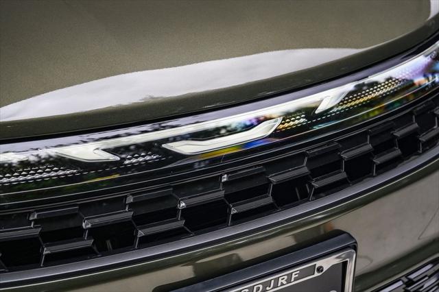 2027 Chrysler Pacifica Limited AWD
