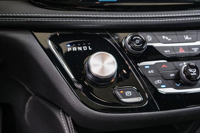2027 Chrysler Pacifica Limited AWD