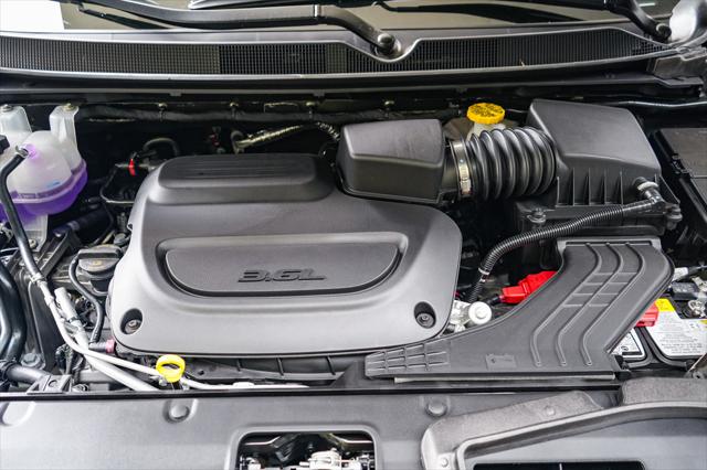 2027 Chrysler Pacifica Limited AWD