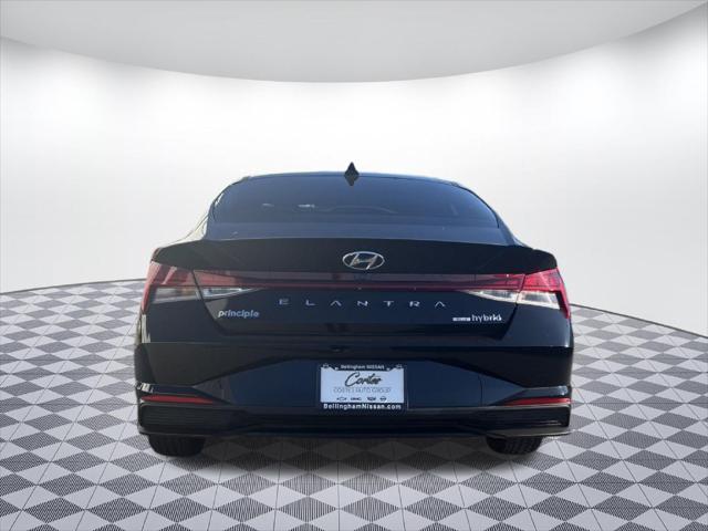 Used 2022 Hyundai Elantra Hybrid Blue For Sale in Bellingham, WA