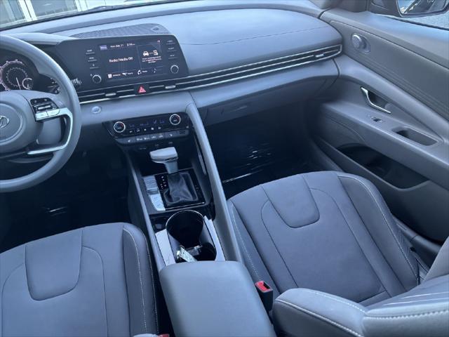 Used 2022 Hyundai Elantra Hybrid Blue For Sale in Bellingham, WA