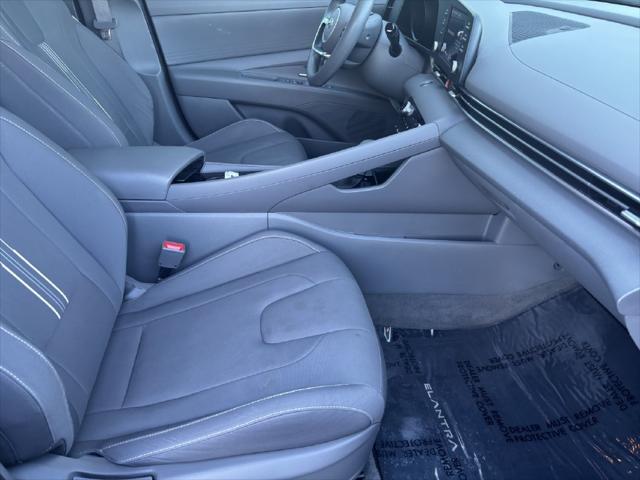 Used 2022 Hyundai Elantra Hybrid Blue For Sale in Bellingham, WA