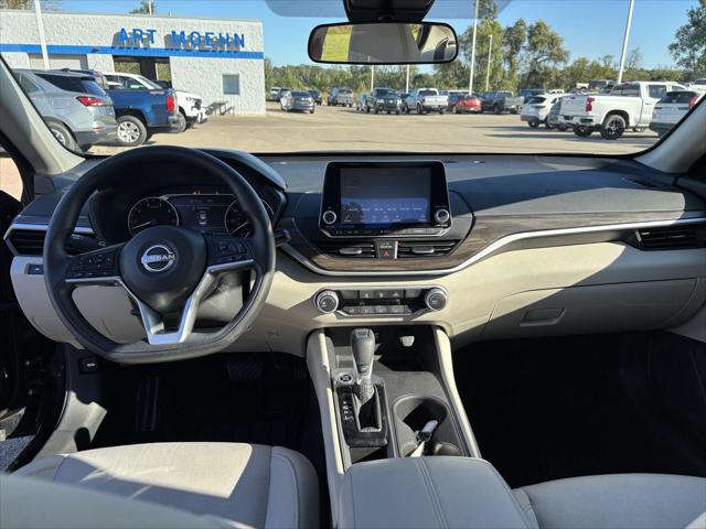 Used 2025 Nissan Altima SV FWD For Sale in Jackson, MI