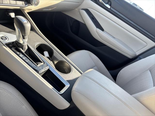 Used 2025 Nissan Altima SV FWD For Sale in Jackson, MI