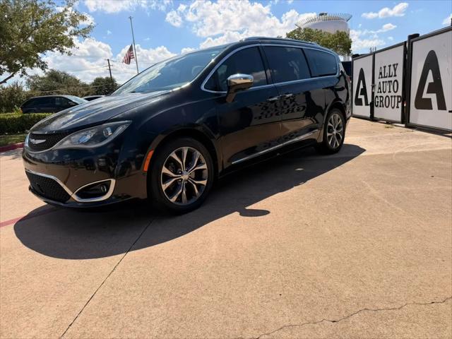 2017 Chrysler Pacifica Limited for sale in Plano, TX